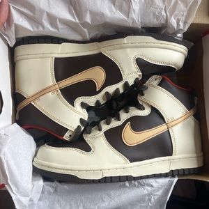 Nike dunk high